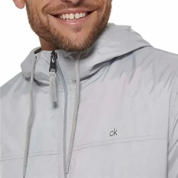 New! Calvin Klein Men's Fleece Lined Lightweight Windbreaker Hooded Jacket - Picture 4 of 9